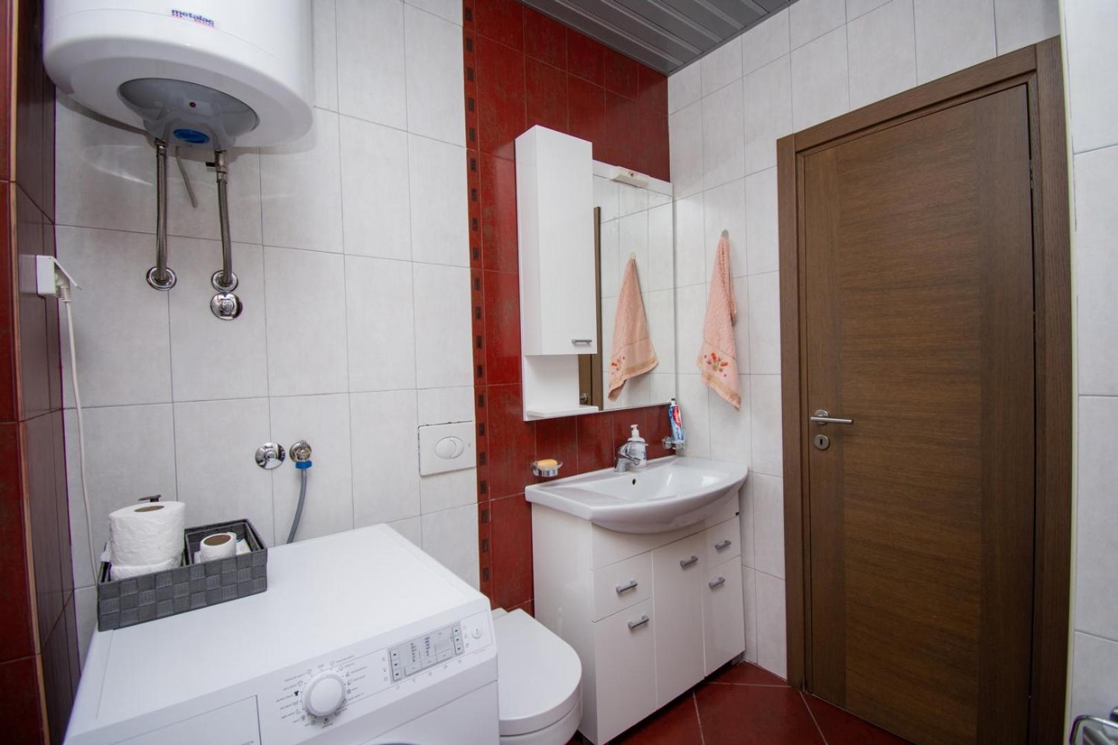 פודגוריצה Maxim Compass Apartment מראה חיצוני תמונה